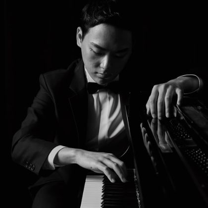 https://www.steinway.com/news/features/changyong-shin-musical-expression